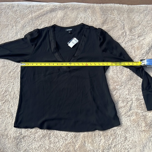 Fancy black light weight Express brand new NWT. Buttons on cuff.  Size large. - Picture 2 of 5